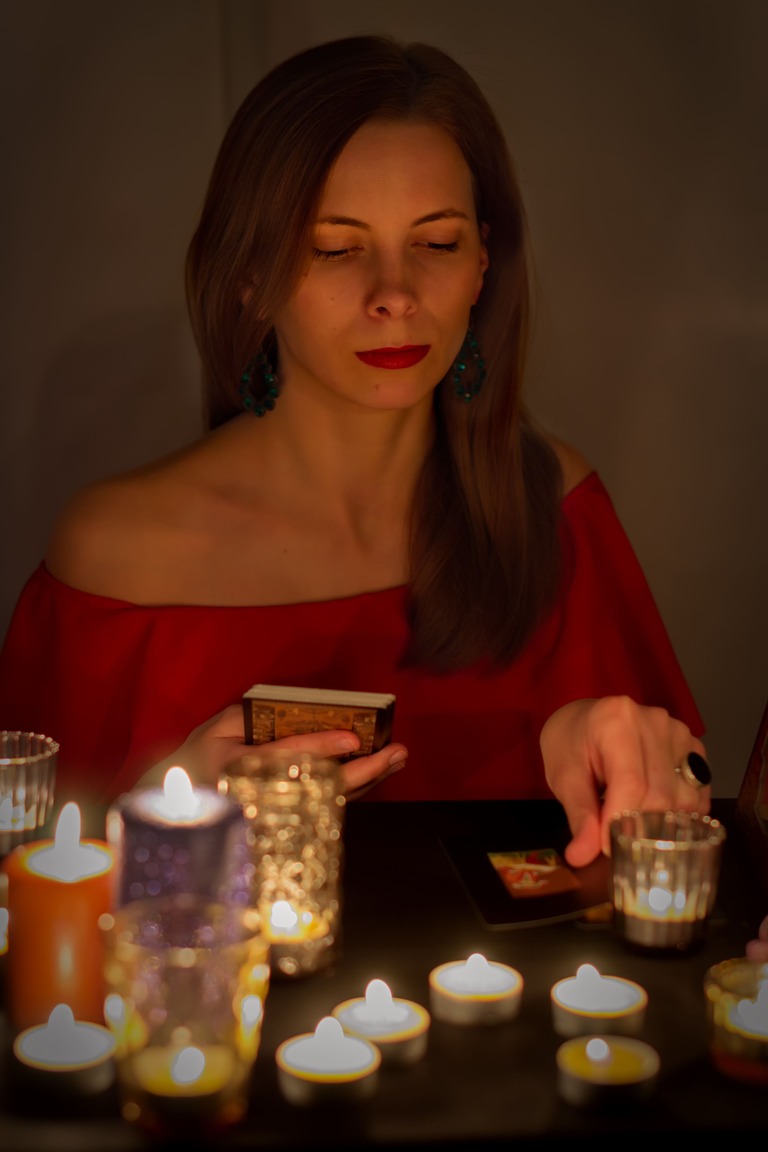 Consulta Tarot y Videncia con Ana